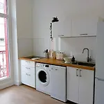 102 - Renove Avec Grand Salon Et 1 - Tram Et Clinique Mutualiste A 1 Min *