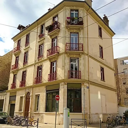 102 - Renove Avec Grand Salon Et 1 - Tram Et Clinique Mutualiste A 1 Min Appartamento Grenoble