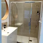 דירה 102 - Renove Avec Grand Salon Et 1 - Tram Et Clinique Mutualiste A 1 Min