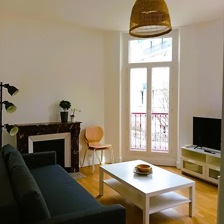 102 - Renove Avec Grand Salon Et 1 - Tram Et Clinique Mutualiste A 1 Min גרנובל