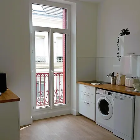 102 - Rénové Avec Grand Salon Et 1 - Tram Et Clinique Mutualiste à 1 Min Apartamento Grenoble